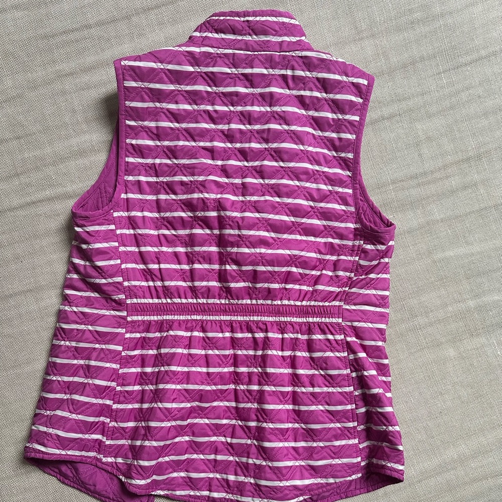 Reversible Vest - Picture 2 of 3